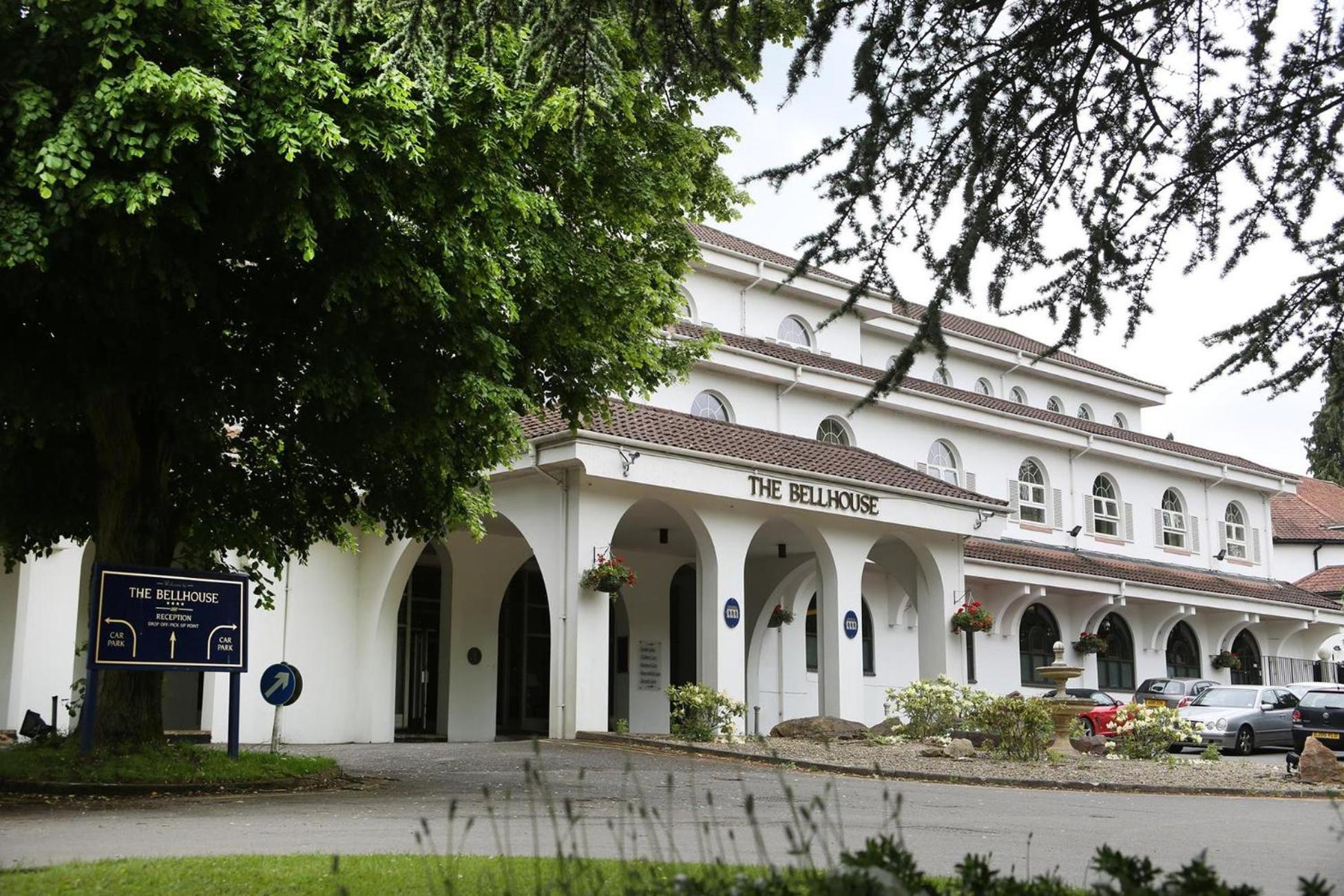 Crowne Plaza Gerrards Cross By Ihg Beaconsfield Exterior foto